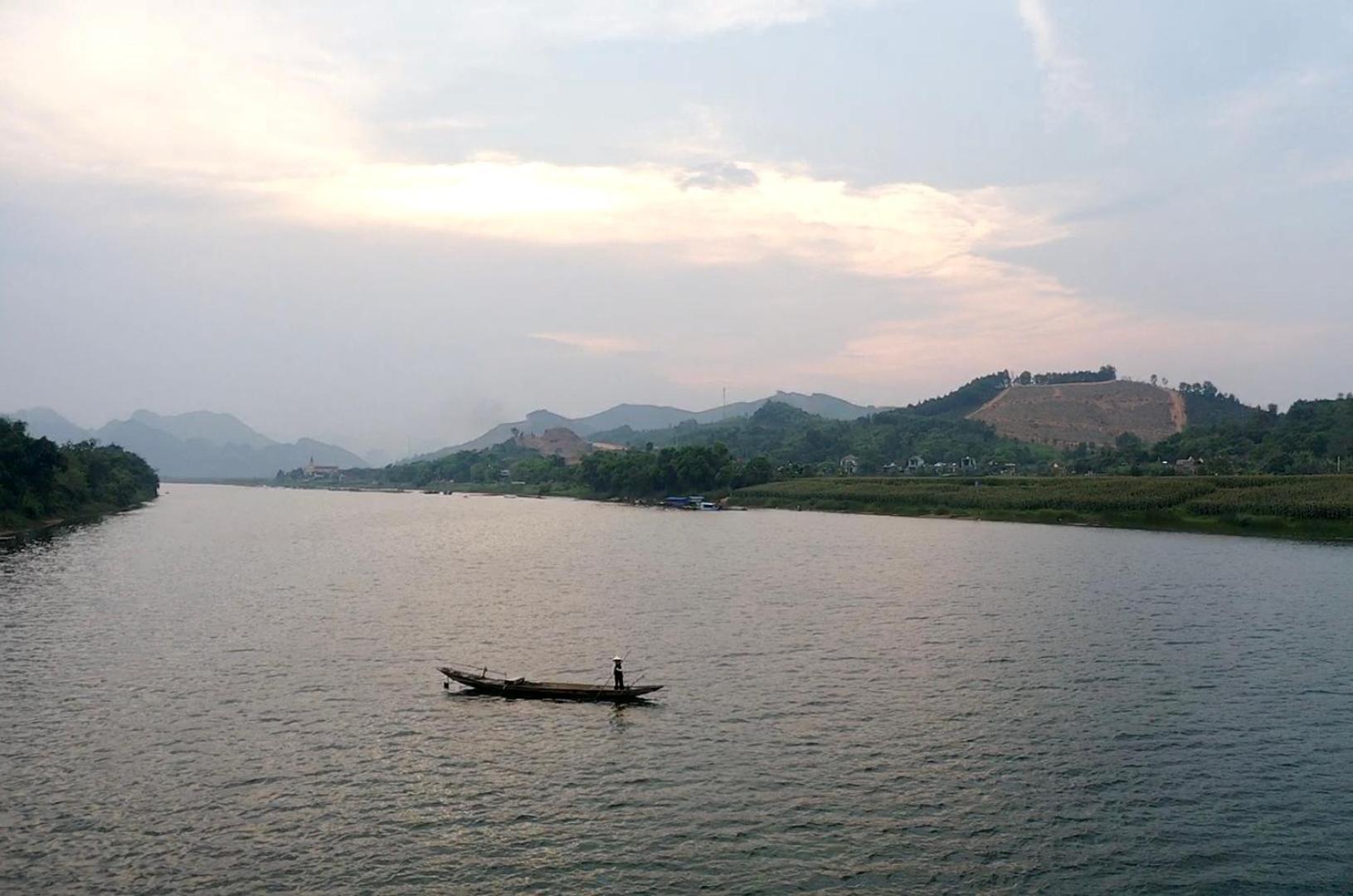 Happy Field Homestay 퐁냐 외부 사진